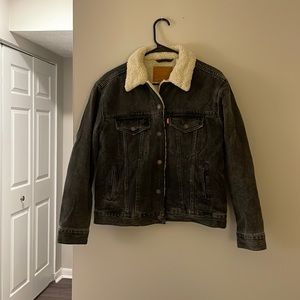 Levi Sherpa Jacket - Women’s Small - Black